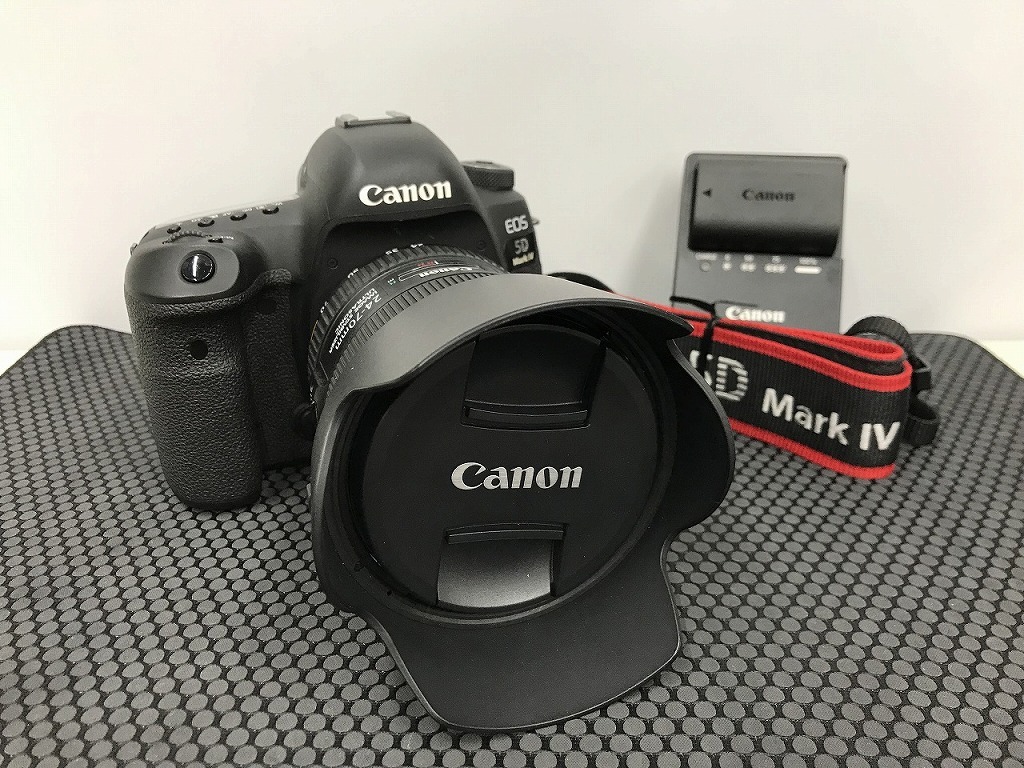 10973円 美品 EOS 70D ブラック 即日発送 デジタル一眼 Canon 10973円 美品 EOS 70D ブラック 即日発送 デジタル一眼 Canon