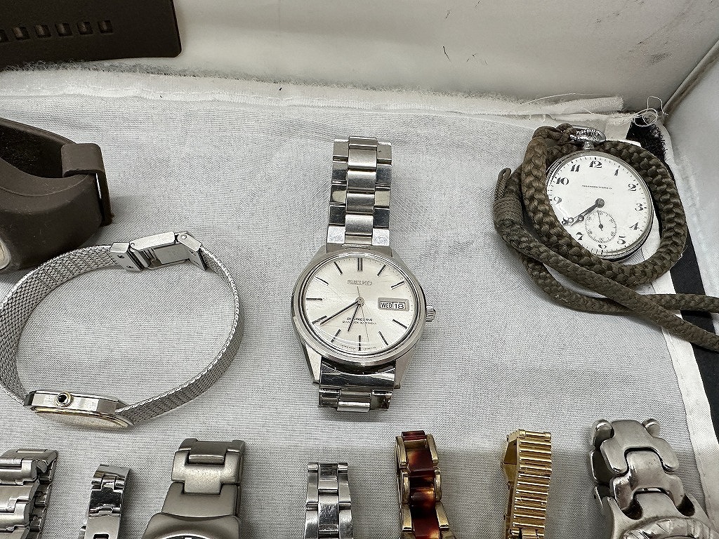 【1円スタート】 【ジャンク】SEIKO,CASIO,CITIZEN 等 腕時計 時計 まとめ売り 65点の画像9