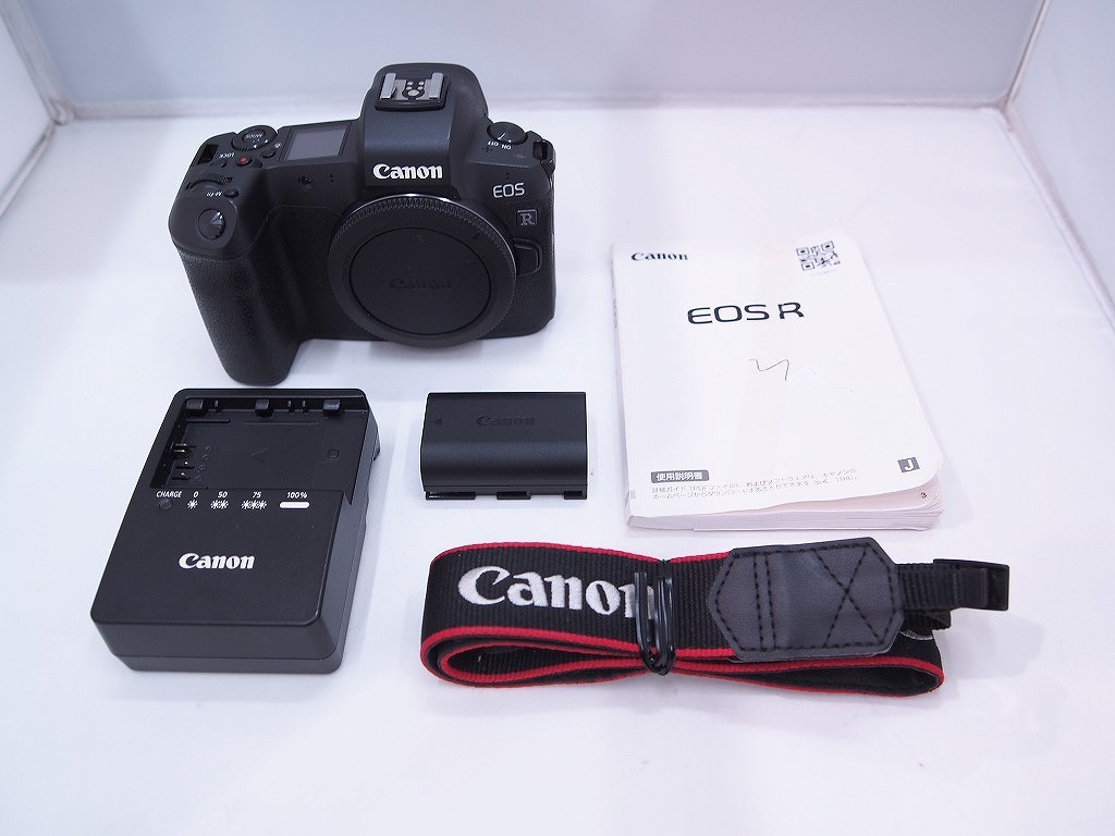 キヤノン Canon ミラーレスカメラ EOS R_画像1