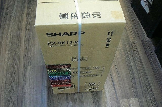 【未使用】 シャープ Sharp 【未開封】 加湿 セラミックファンヒーター 暖房 加湿 空気清浄 ３台一役 ＨＸ-ＲＫ12-Ｗ_画像3