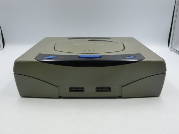 【中古現状品・通電確認済】 SEGA セガ セガサターン HST-0004 ゲーム機 本体 コントローラ 箱付き 1FA2-T100-4MA591の画像3