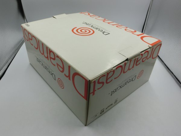 【中古現状品・通電確認済】 Dreamcast ドリームキャスト 本体 HKT-3000 コントローラー DC SEGA セガ ZA3B-T100-4MA639_画像3