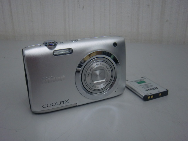 ☆ニコン/Nikon デジタルカメラ！COOLPIX A100！(MID-2663)「60サイズ」☆_画像1