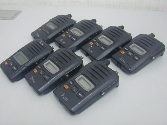 ☆7台セット！iCOM UHF無線電話装置 IC-UH35CTM、IC-UH35ACT！(MID-2687)「60サイズ」☆_画像1