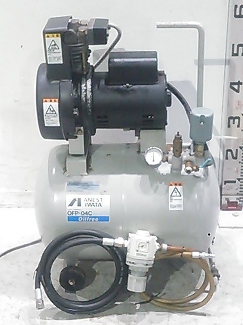 (1 jpy start!)ane -stroke Iwata reciprocating engine compressor OF-104C tanker capacity 25L operation excellent A2226