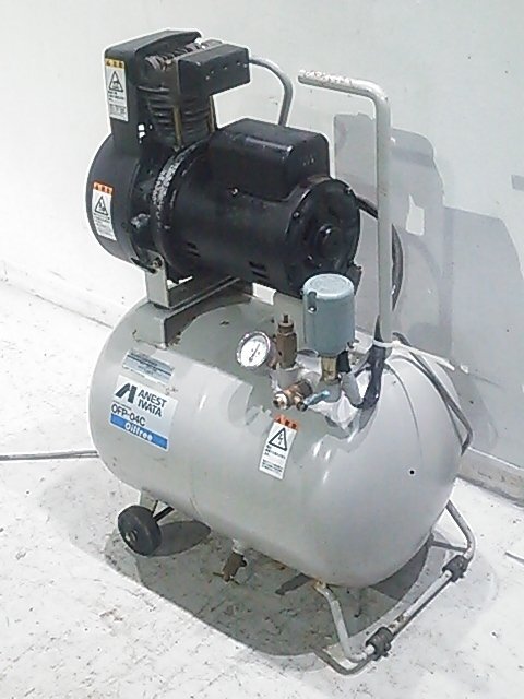 (1 jpy start!)ane -stroke Iwata reciprocating engine compressor OF-104C tanker capacity 25L operation excellent A2226