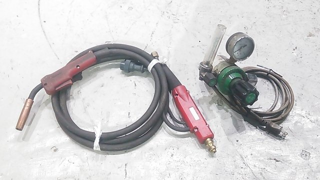 (1円スタート！) パナソニック 半自動溶接機 YD-190SL7 三相200V ＆ ワイヤ送給装置 動作良好 ※店舗引取り歓迎 A2146の画像8