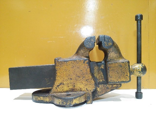 (1 jpy start!) TRADE MARK 5 vise clasp width approximately 130mm vise vise construction machine operation excellent A2321