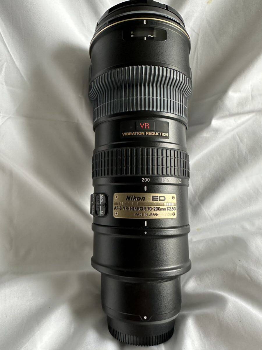 Nikon AF -S VR Zoom-NIKKOR ED 70-200mm f/2.8G IF_画像2