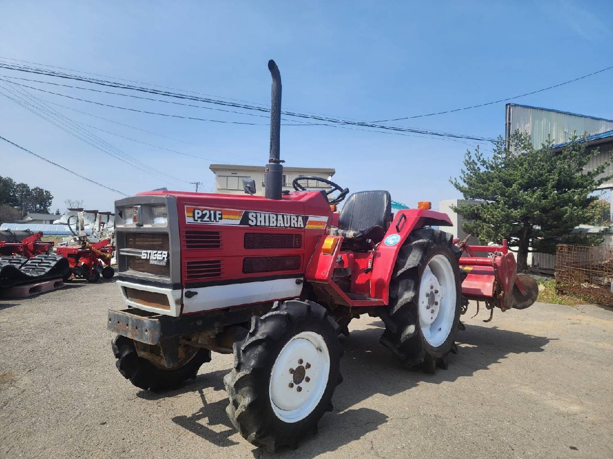 【宮城 AGM】シバウラ トラクター P21F 21馬力 牽引ヒッチ 4WD 1895ｈ 貿易 農機具 ヤフオク 東北 岩手 宮城_画像1