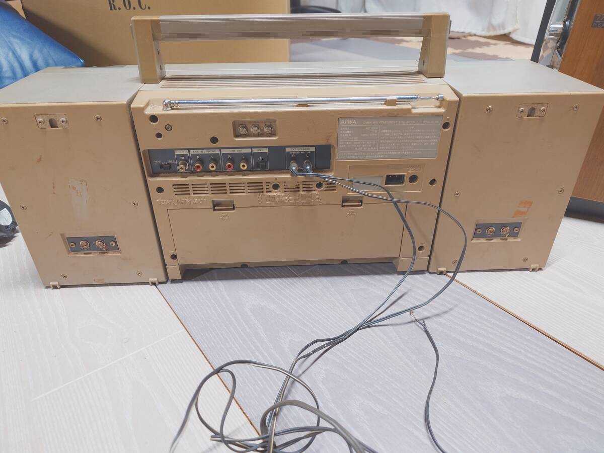  Showa Retro radio-cassette junk! for display .!
