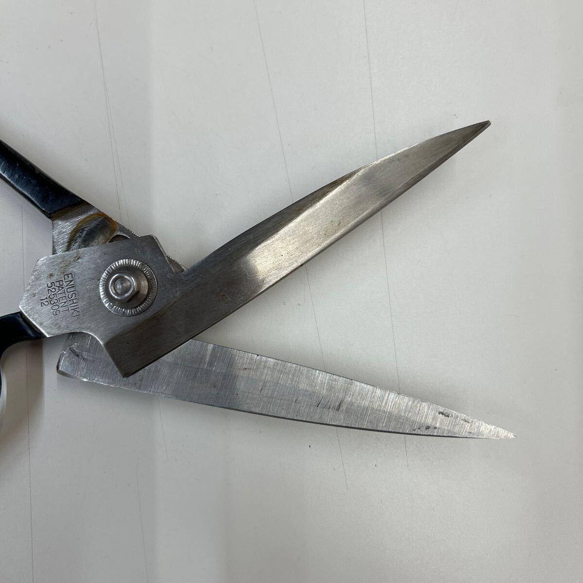  резка . швейные ножницы kohnel SHEARS78 ENUSHIKI PATENT52530912[ Junk ]