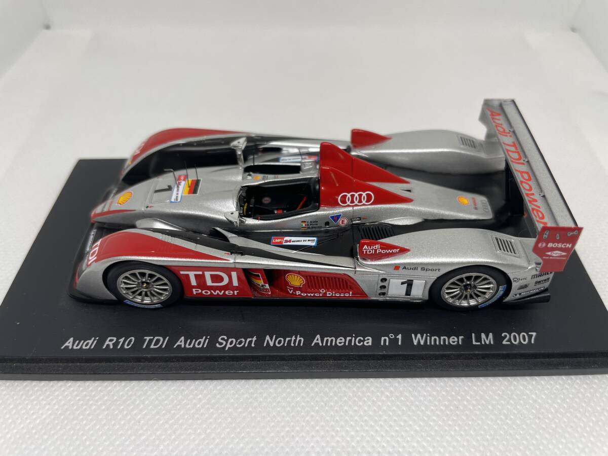Spark 1/43 2007 ル・マン Audi Sport North America(アウディ) R10 TDI(Winner) F.Biela - E.Pirro - M.Werner_画像1