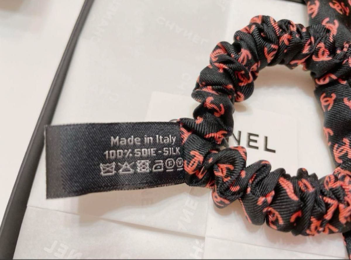 CHANEL シャネル リボン シュシュ ヘアアクセサリー ブラック 黒 CHANEL シャネル リボン シュシュ ヘアアクセサリー ブラック 黒