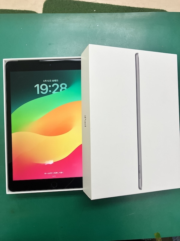 【新品同様品/国内版SIMフリー】Apple iPad　第9世代 Wi-Fi+Cellular 64GB［MK473J/A］2021年モデル 10.2スペースグレー バッテリー100％！_画像9