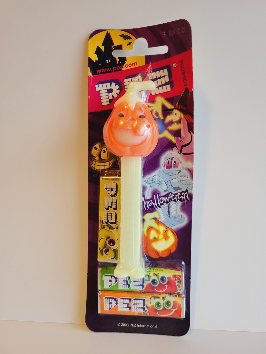 新品PEZ 2003年 光る「NEWハロウィン」 全4種セット NEW Halloween ペッツ　ブリスター　ジャックオランタン　ハロウィーン　かぼちゃ_画像1