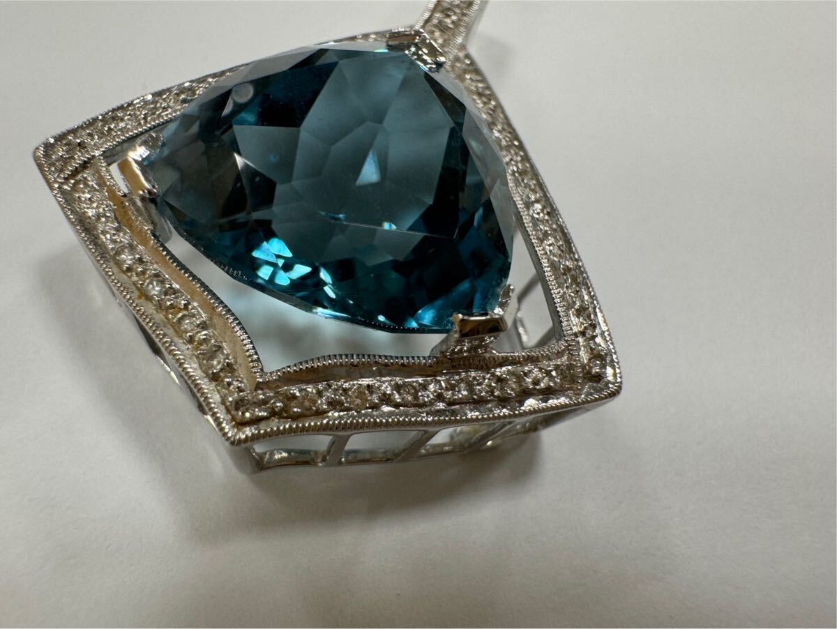 △ ペンダントトップ 750 水色石12.20ct D0.20ct アクアマリン？ 約7.02g デザイントップ ダイヤモンド付き K18 18金(KS4-2)の画像7