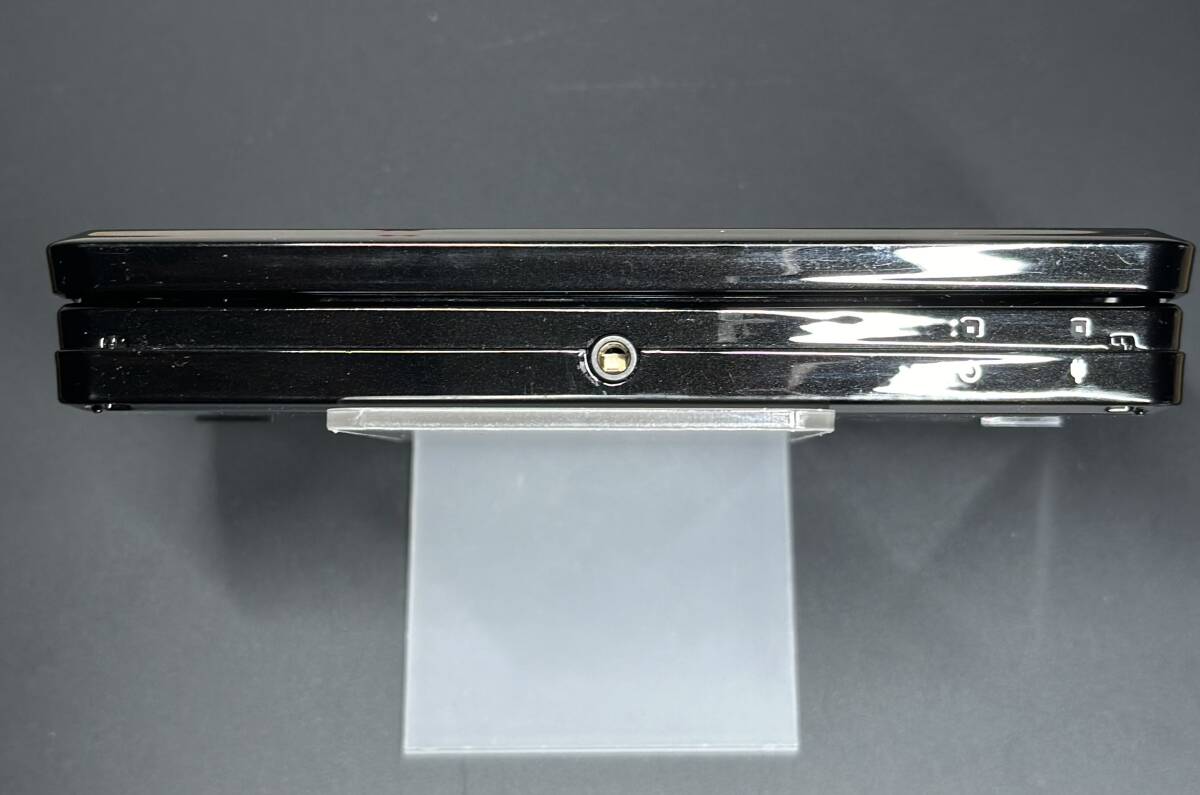 ニンテンドー 3DS ブラック - ポケモンバンク・ポケムーバー　+　VC 11作品　+　その他29作品 　ダウンロード済