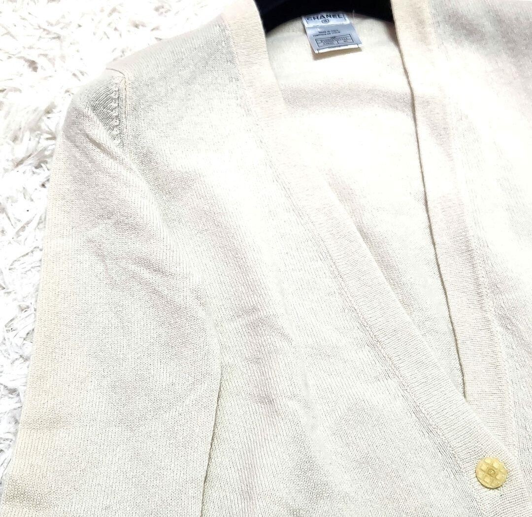 極美品 最高級　CHANEL シャネル　カーディガン　羽織り　40　カシミヤ100%　絹色　ホワイト　春夏　レディース　大きいサイズ