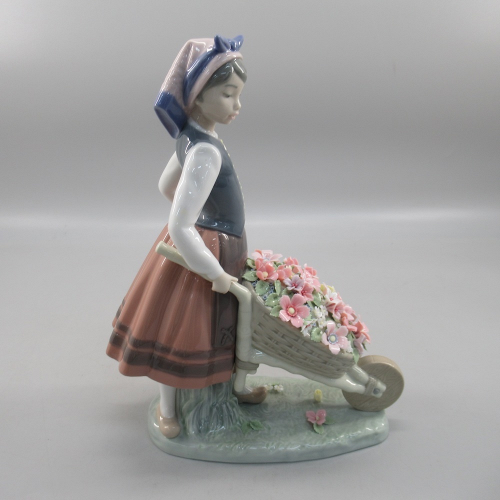 1円〜 Lladro リヤドロ No.1419「花車を押す少女」 人形 置物 フィギュリン 258-2643237【O商品】