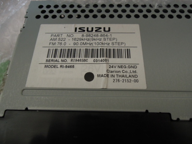 新車外し ISUZU純正 24V AM・FMラジオ RI-9465 送料無料の画像2