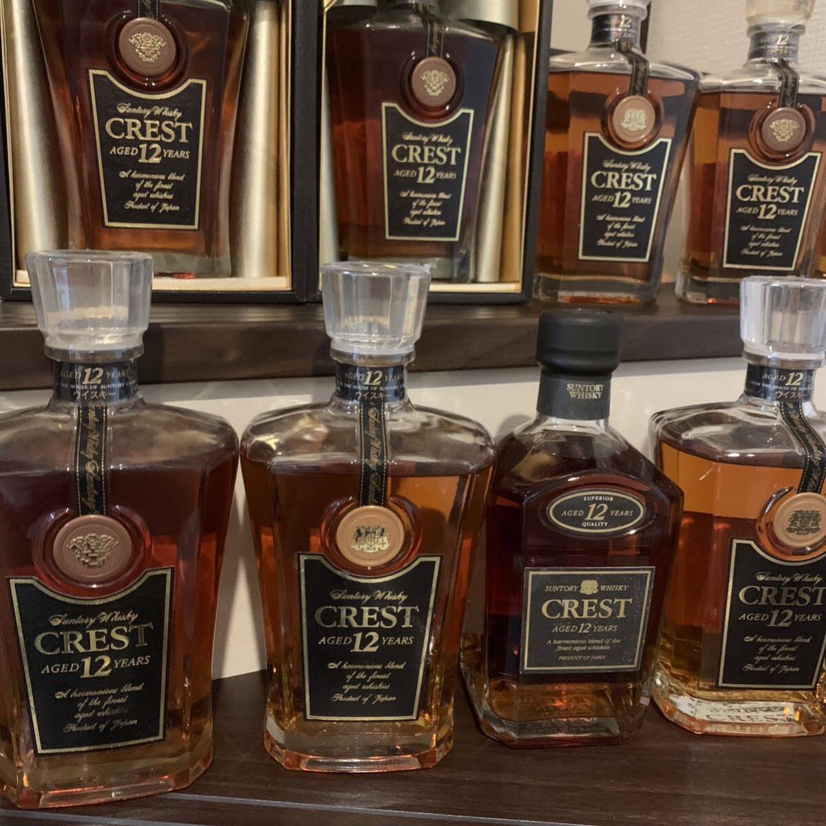 【 送料無料 】 サントリー ウイスキー クレスト 12年　SUNTORY WHISKY CREST AGED 12 YEARS 700ml 43％ お酒 古酒 未開栓 17本セット_画像3