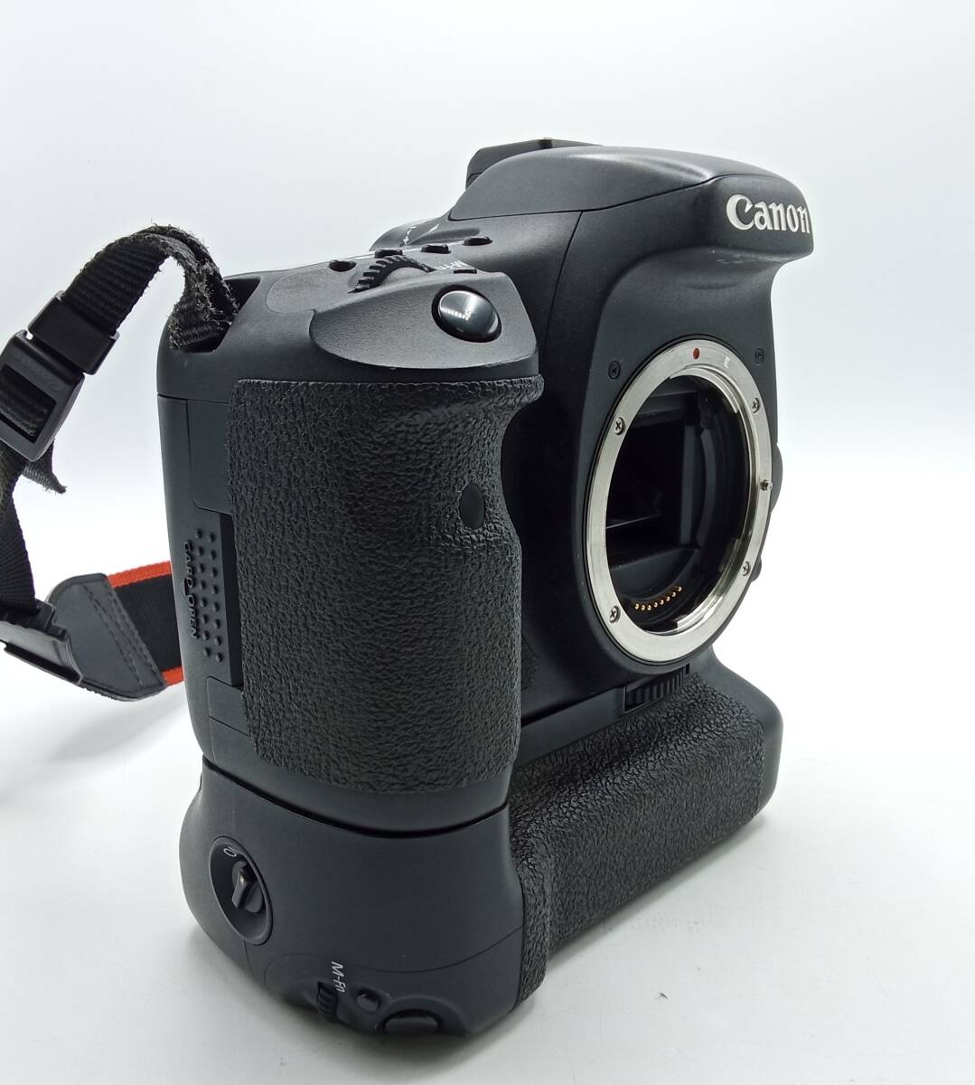 BB10◇＜通電/動作/精度未確認＞ジャンク デジタルカメラ Canon キャノン EOS 7D ボディのみ 現状品◇_画像6