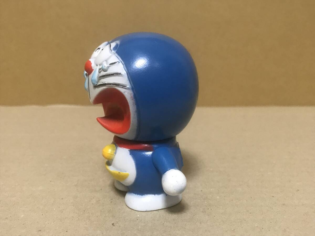 Yahoo!オークション - ポピー ドラえもん 泣き顔 ソフビ 当時物 Yahoo!オークション - ポピー ドラえもん 泣き顔 ソフビ 当時物