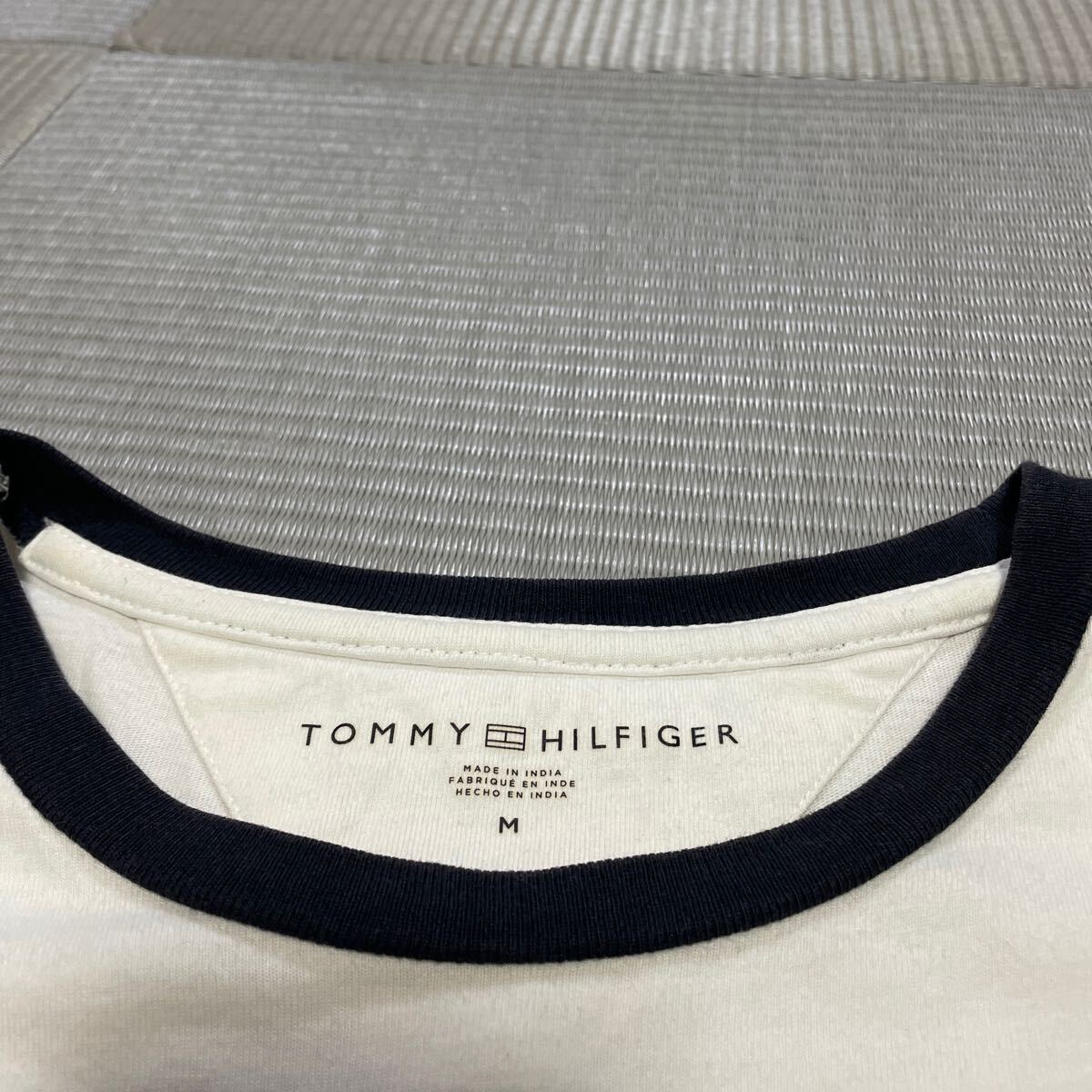 TOMMY HILFIGER トミーヒルフィガー 刺繍ロゴ Tシャツ メンズ日本サイズMの画像3