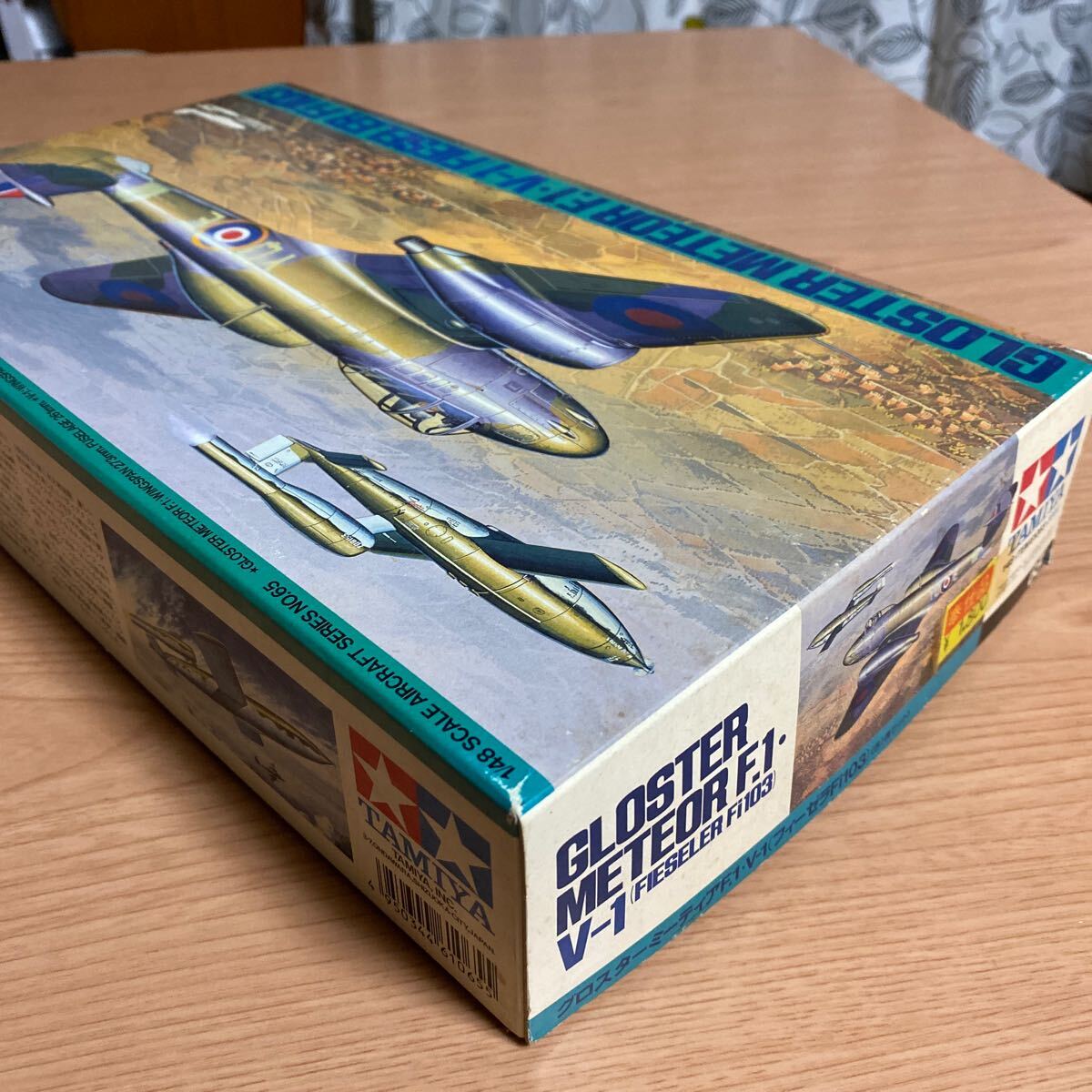 タミヤ TAMIYA 1/48 グロスター ミーティア F.1 V-1 フィーゼラ Fi103 プラモデル 未組立 GLOSTER ジェット戦闘機 イギリスの画像3