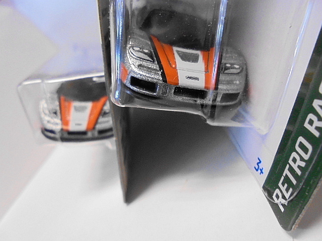 Hotwheels ホットウィール マクラーレン F1 GTR ミニカー 2台セットの画像3