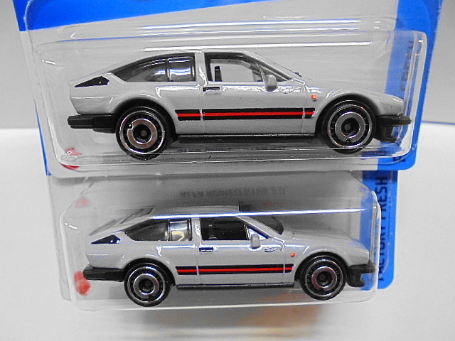 Hotwheels アルファロメオ GTV6 3.0 ホットウィール ミニカー 2台セット_画像2