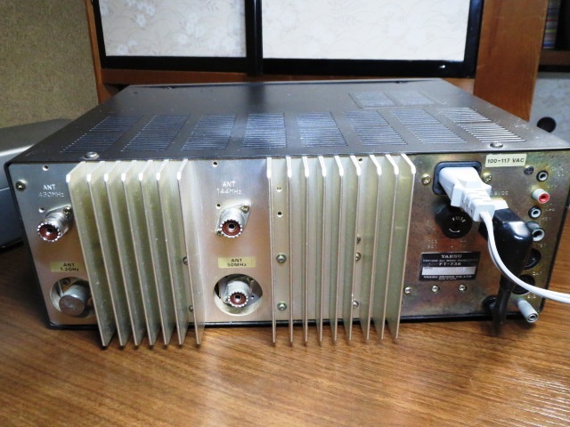 八重洲無線 　稼働品　YAESU V/UHF帯用 オールモード トランシーバー VHF/UHF ALL MODE TRANSCEIVER FT-736★_画像9