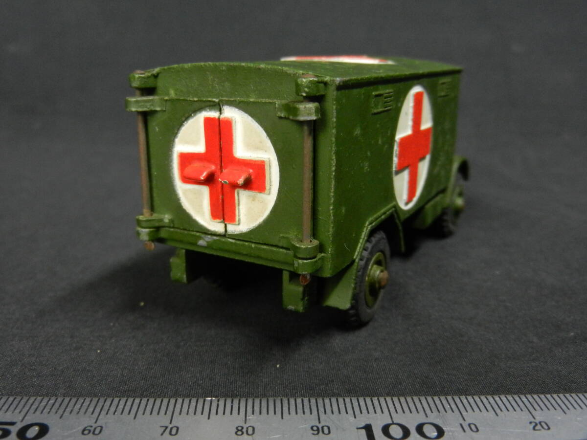 DINKY 626 MILITARY AMBULANCE 箱なし イギリス製 ディンキー ミリタリー アンビュランス 軍用救急車の画像7