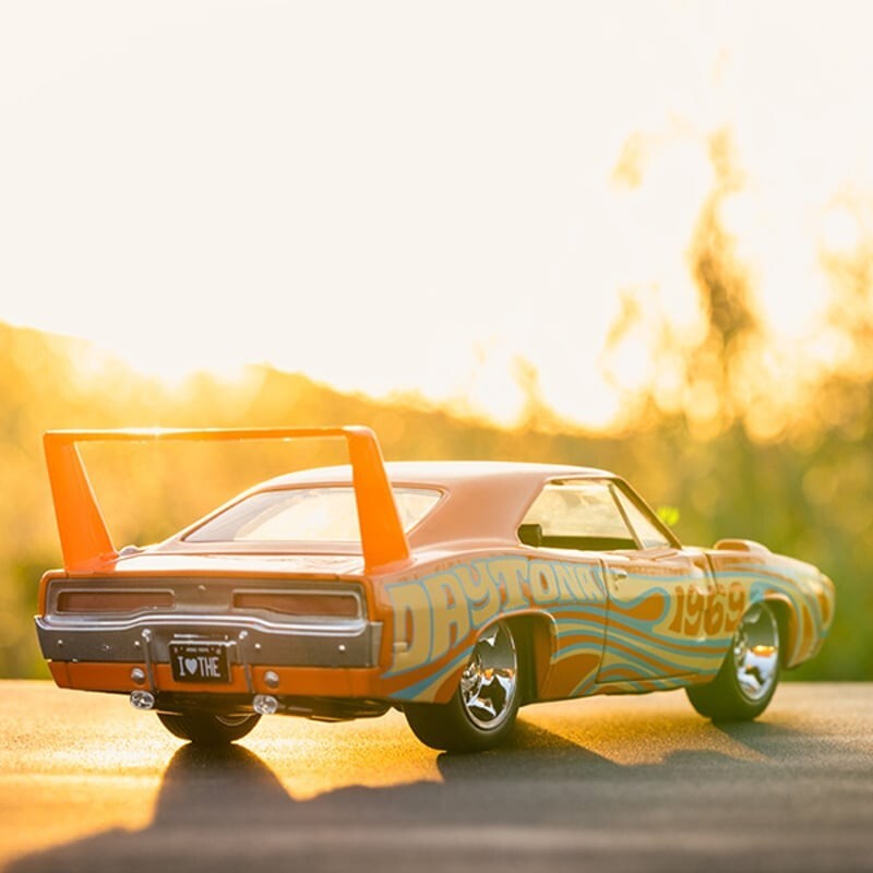 JADA TOYS 1:24 I LOVE THE 1960's 1969 DODGE CHARGER DAYTONA ミニカー_画像7