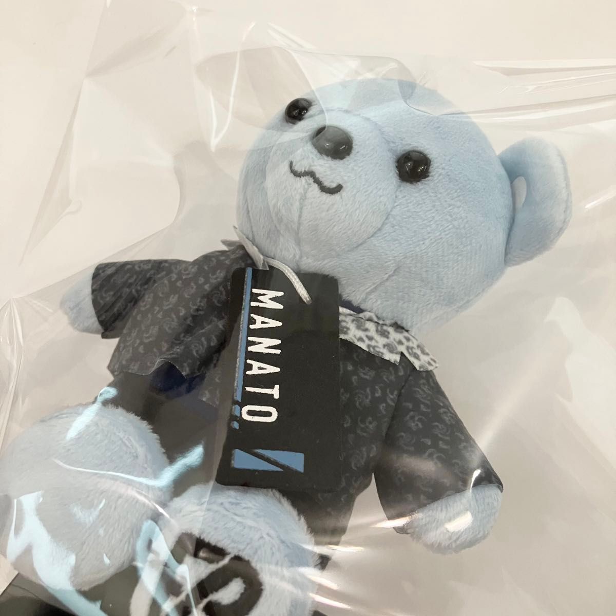 新品 BE FIRST マナト MANATO モアプラス ぬいぐるみ くま 青 新品 BE FIRST マナト MANATO モアプラス ぬいぐるみ くま 青