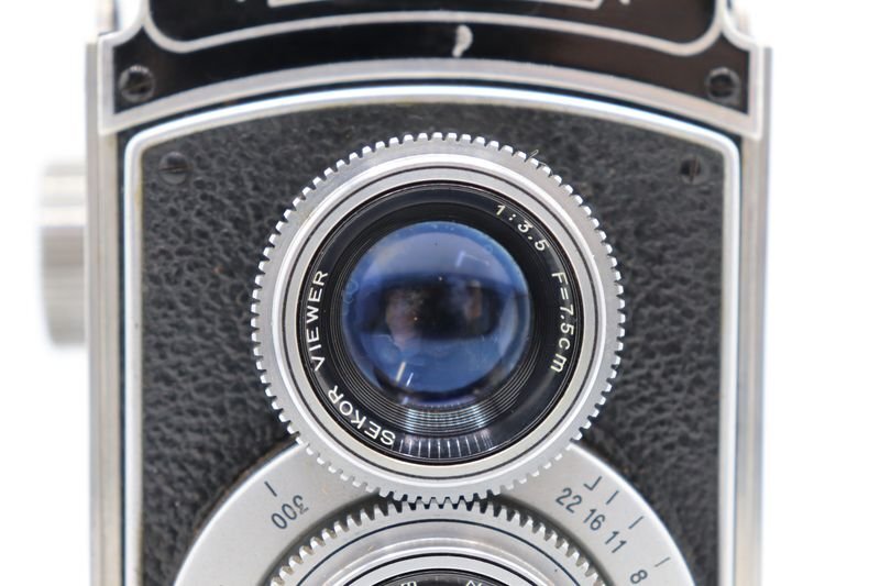 MAMIYAFLEX マミヤ 二眼レフ フィルムカメラ SEKOR 1：3.5 F＝7.5㎝ 1：3.5 F＝7.5㎝ レンズ ケース付の画像4