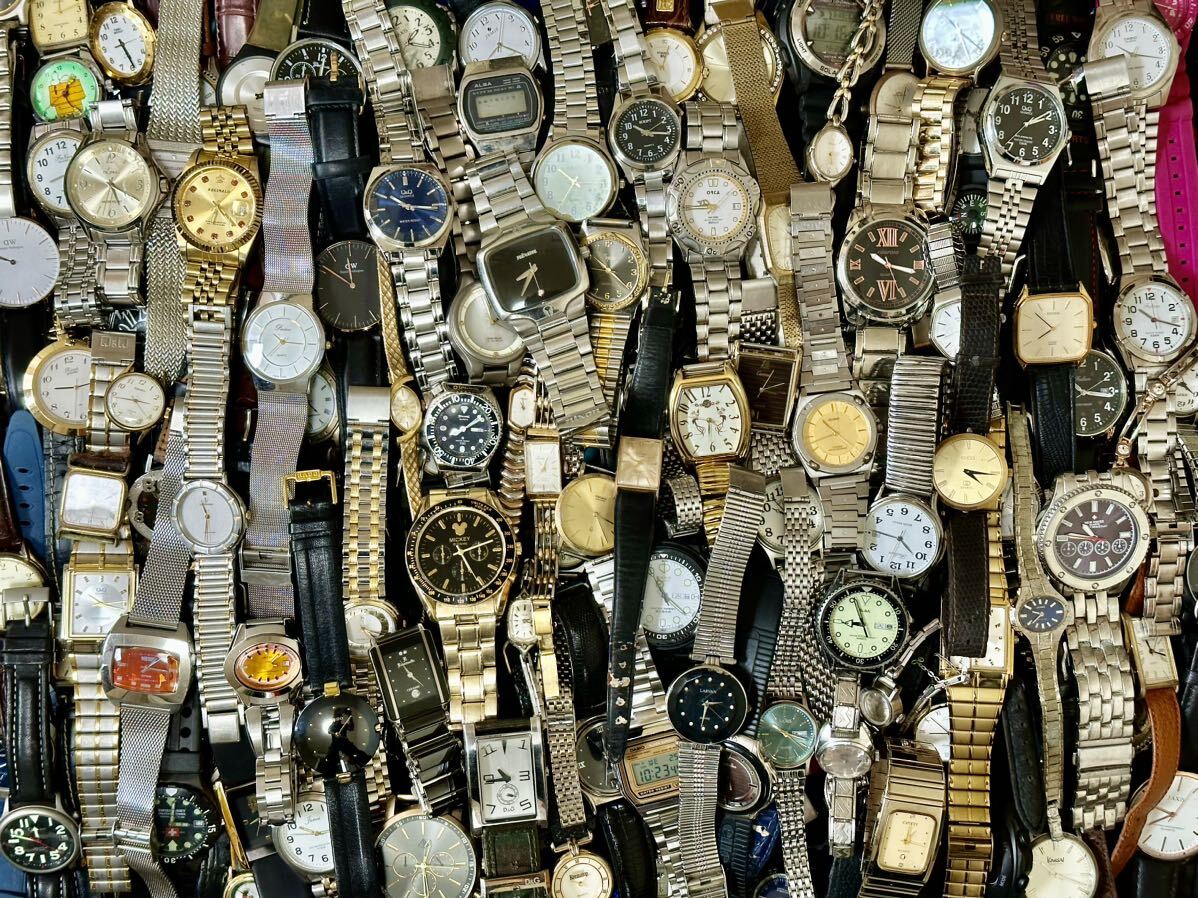 約500点 セイコー・シチズン・カシオ 海外ブランド他 SEIKO・CITIZEN・CASIO 大量腕時計 まとめ売り ジャンク 2の画像1