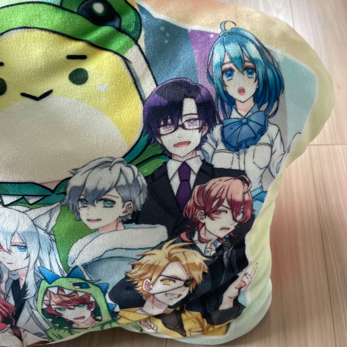 カラフルピーチ クッション|Yahoo!フリマ(旧PayPayフリマ) カラフルピーチ クッション|Yahoo!フリマ(旧PayPayフリマ)
