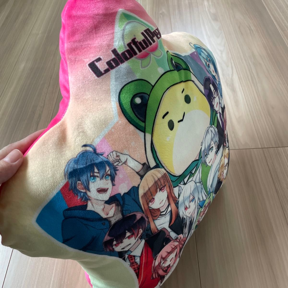 カラフルピーチ クッション|Yahoo!フリマ(旧PayPayフリマ) カラフルピーチ クッション|Yahoo!フリマ(旧PayPayフリマ)