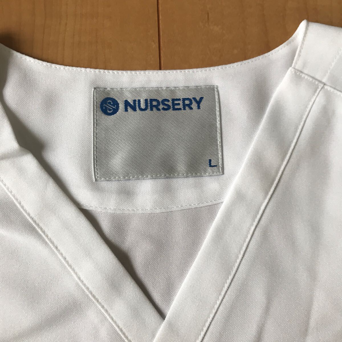  white garment nurse L size 