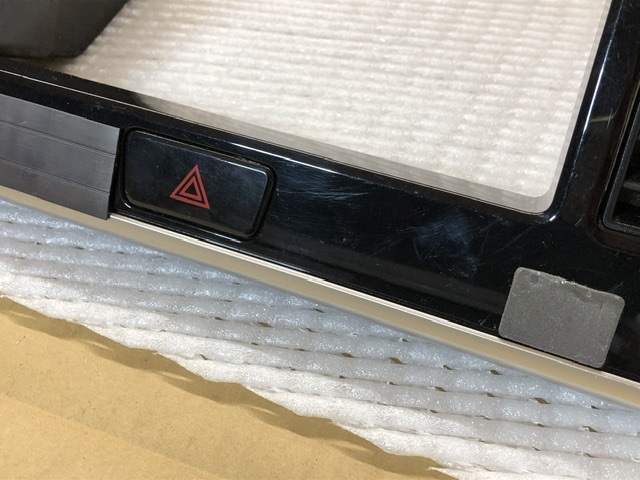 内装 オーディオ 枠 パネル ルーバー ハザード スイッチ デイズ ルークス B21A ニッサン 68103-6A01H SW_画像3