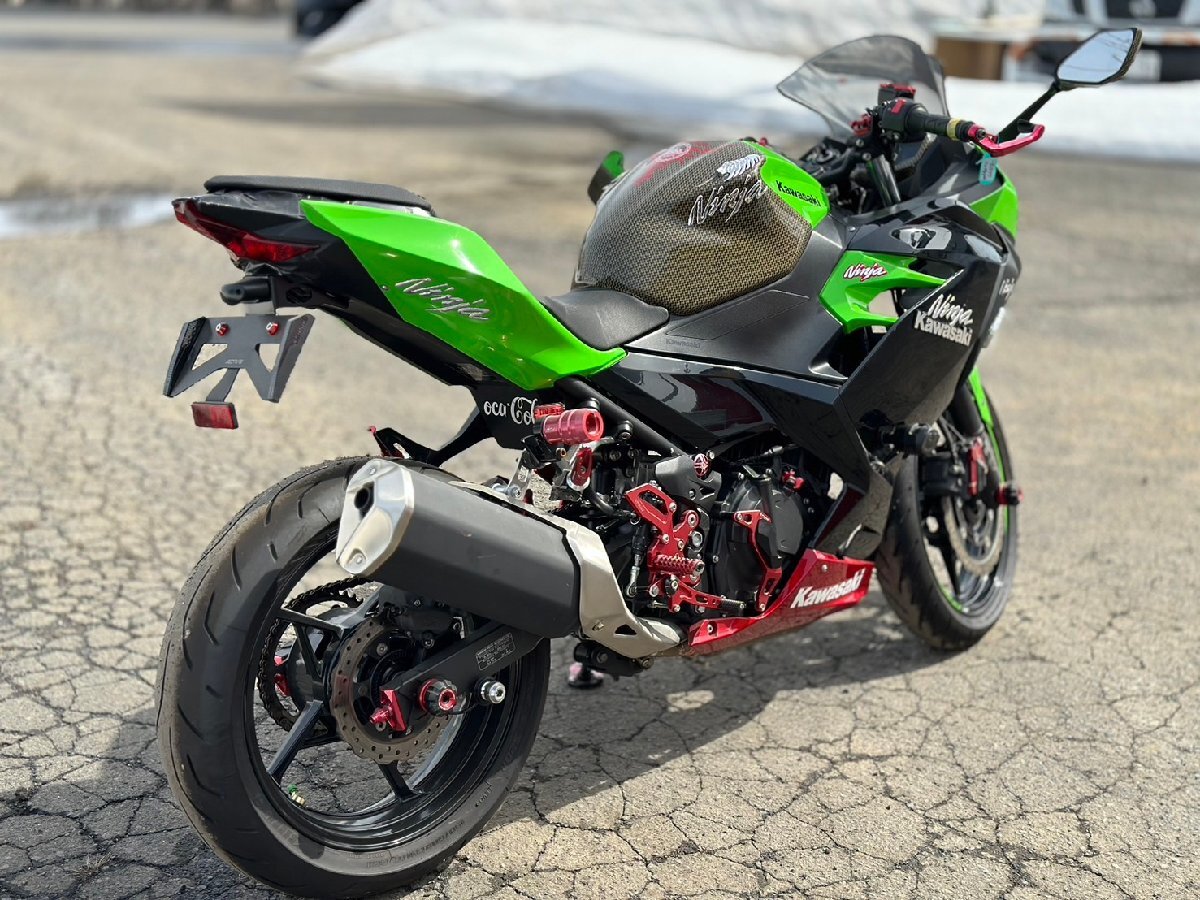 ●実働! Kawasaki カワサキ Ninja400 ニンジャ400 EX400G 2018年モデル カスタム アルマイト カーボンタンクガード 札幌発の画像5