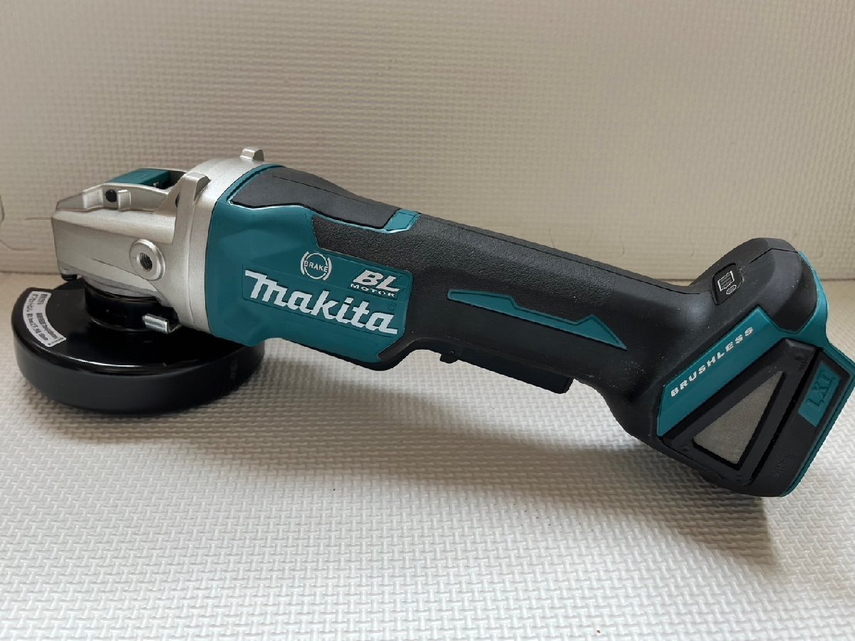 ■ 美品 makita マキタ GA420D 100ｍｍ 充電式ディスクグラインダ 18Ｖ A-70409 砥石付 電動工具 動作品 ★の画像2