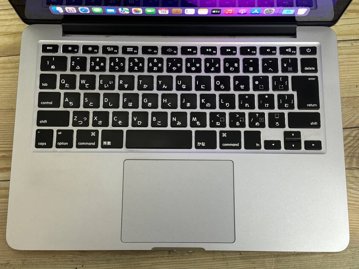 【良品♪】MacBook Pro 2015 Retina (MF839J/A)[Core i5(5257U)2.7Ghz/RAM:8GB/SSD:256GB/13.3インチ]Montery 動作品_画像2