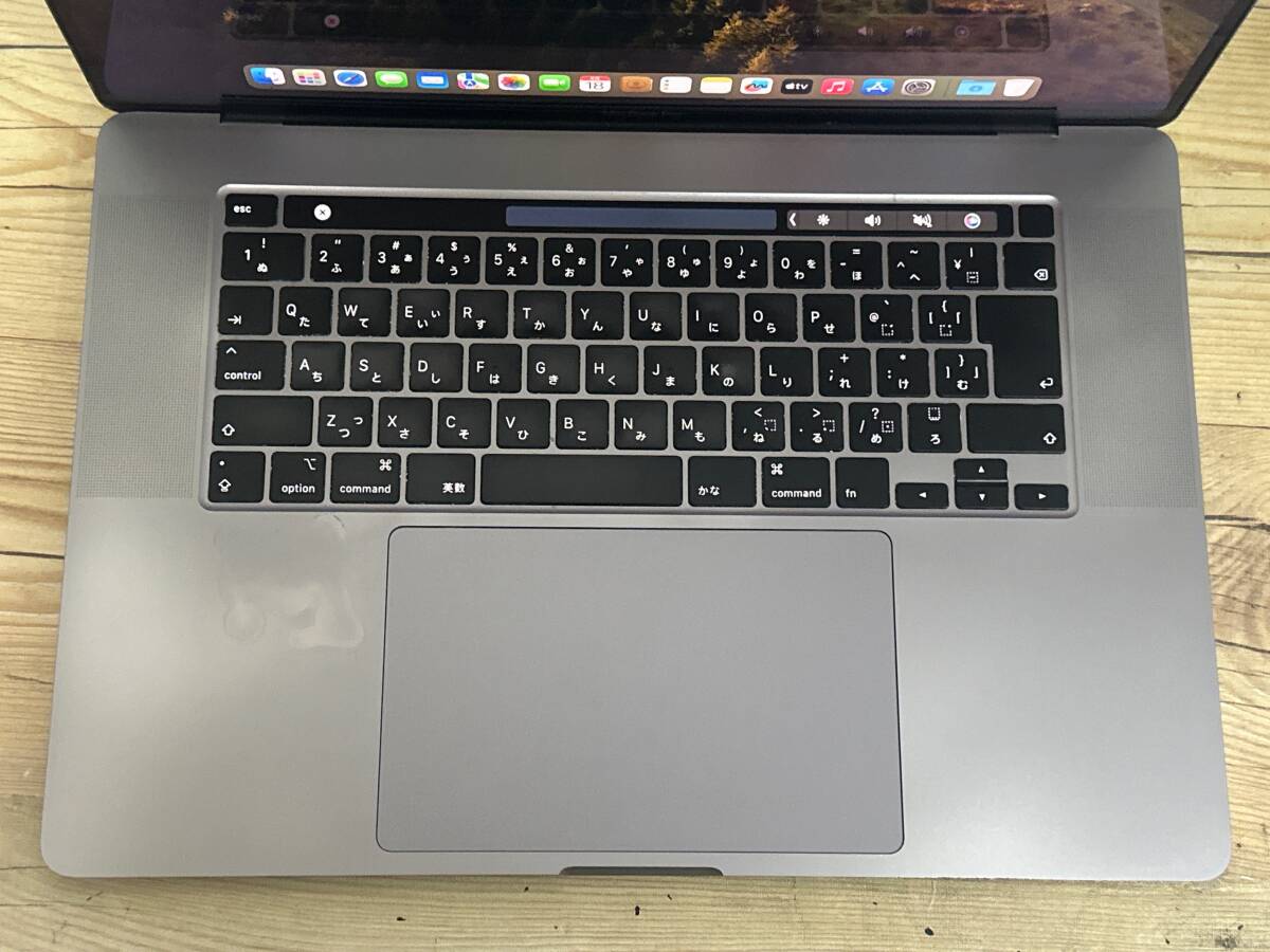 【動作OK品♪】Apple MacBook Pro 2019[Core i9 9880H 2.3GHz/RAM:16GB/SSD:1024GB/15.4インチ]MacOS Sonoma スペースグレー 動作品の画像2