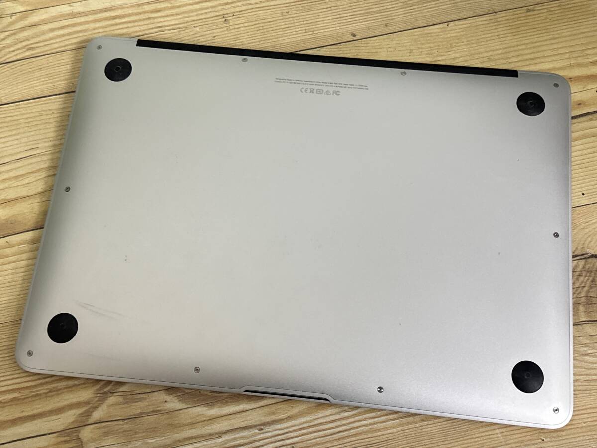 【美品♪】MacBook Air 2017(A1466)[Core i5(5350U)1.8Ghz/RAM:8GB/SSD:256GB/13インチ]Monterey インストール済 動作品の画像6