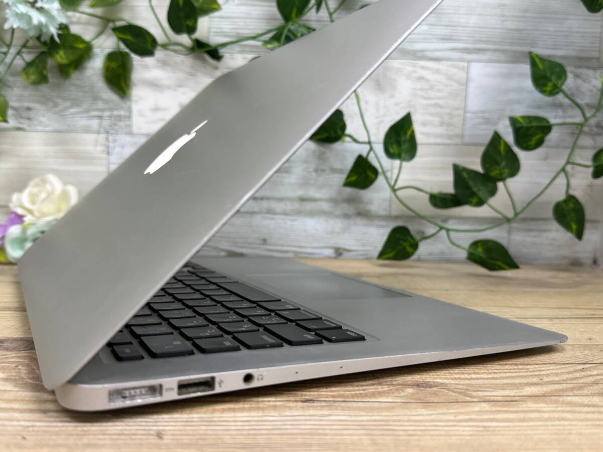 MacBook Air 2015 A1466[Core i5(5250U)1.6Ghz/RAM:4GB/13インチ]SSD欠品 動作品の画像4