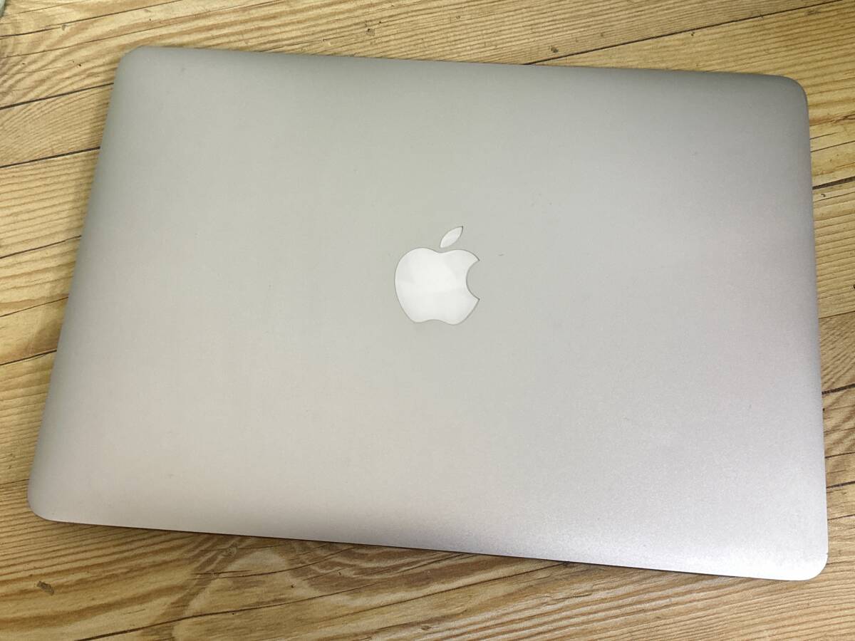 【美品♪】MacBook Air 2015 A1466[Core i5(5250U)1.6Ghz/RAM:4GB/SSD:128GB/13インチ]Catalina インストール済 動作品の画像5