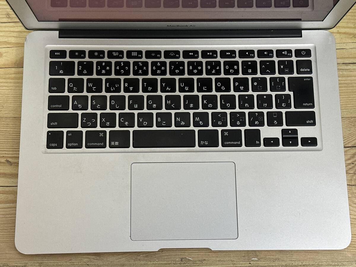 MacBook Air 2015 A1466[Core i5(5250U)1.6Ghz/RAM:4GB/13インチ]SSD欠品 動作品の画像2